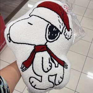 Snoopy Christmas Pillow with Red Santa Hat

SOLD OUT
